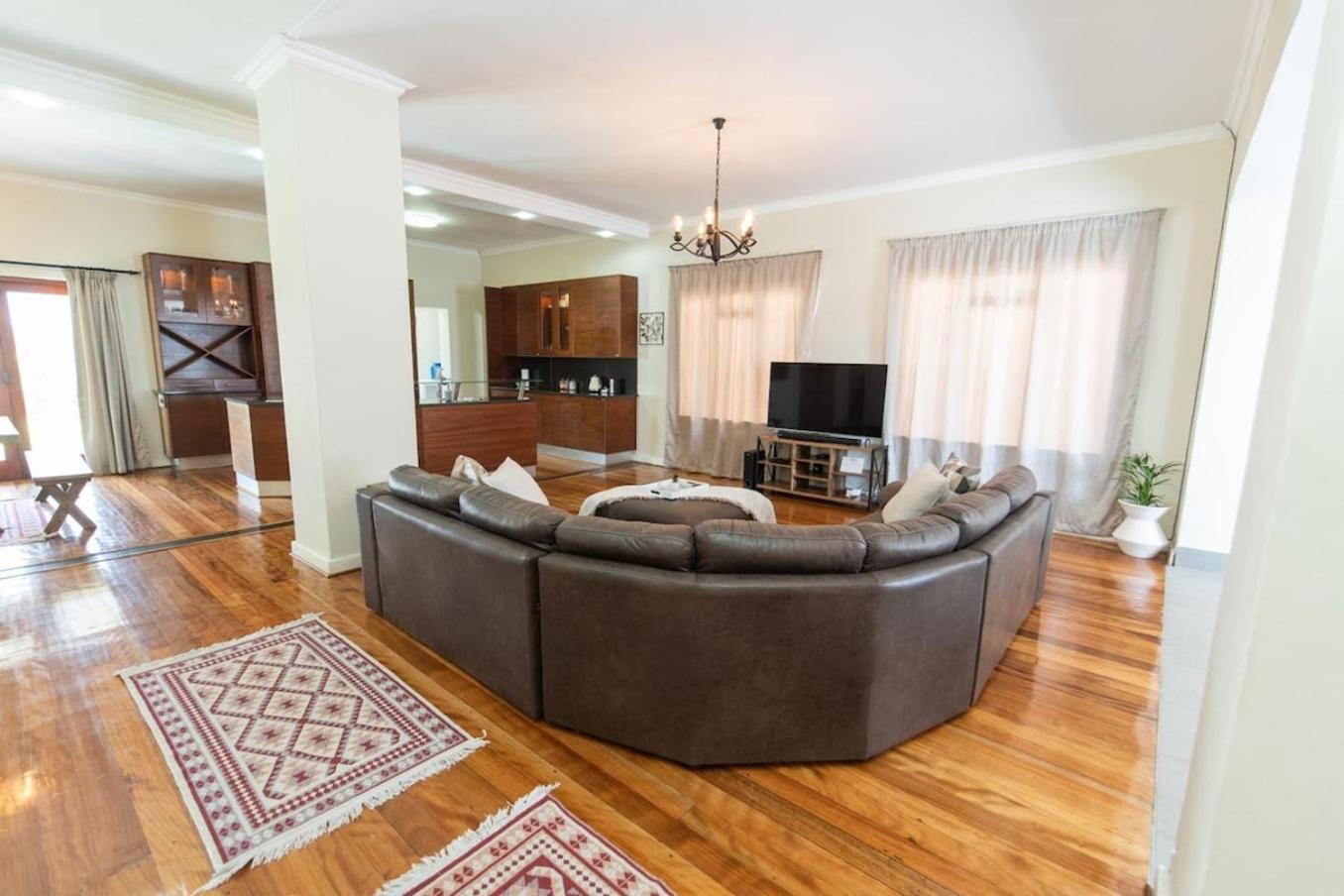 Вилла Luxury Living On Westview Порт-Элизабет Экстерьер фото
