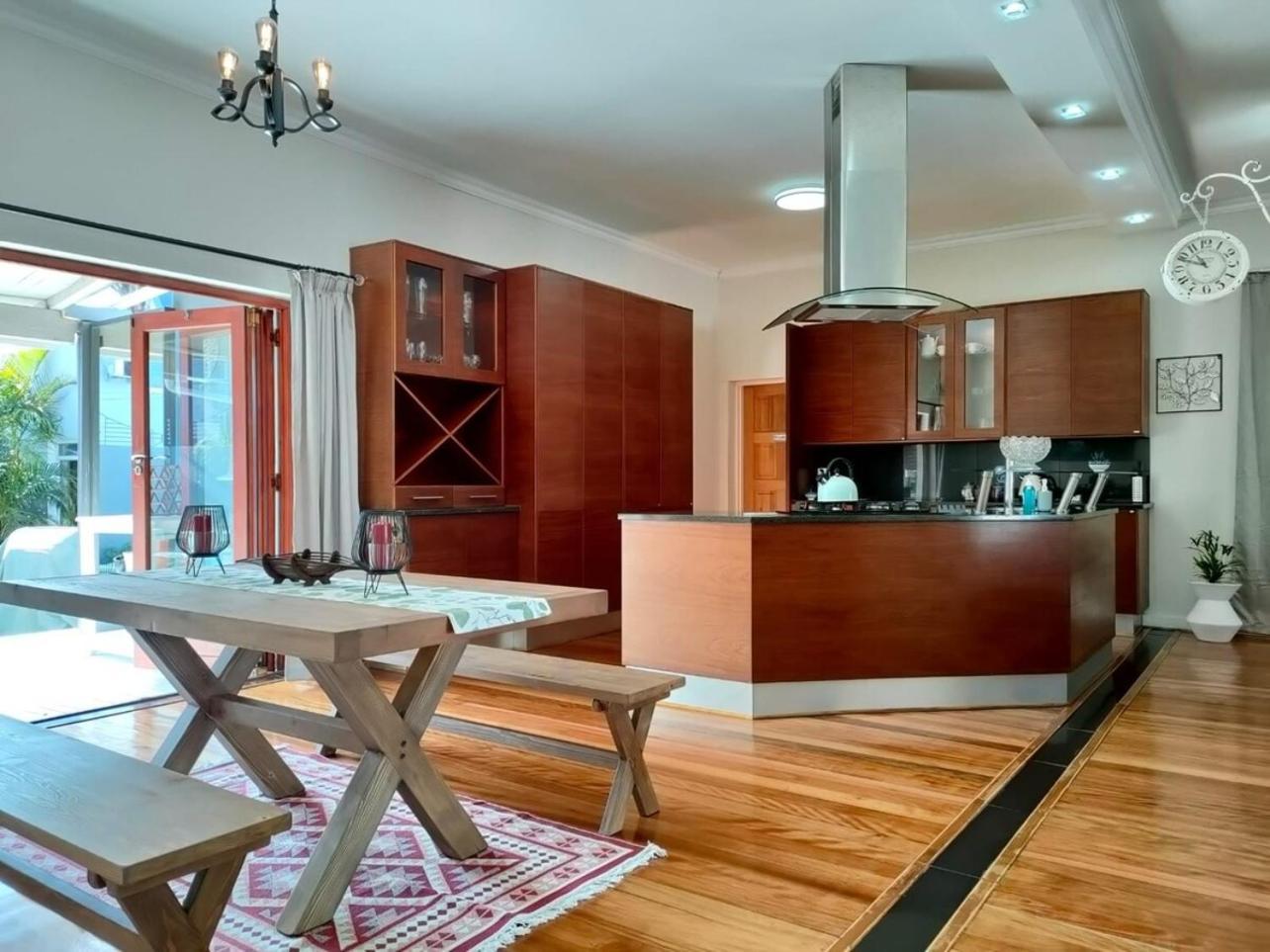 Вилла Luxury Living On Westview Порт-Элизабет Экстерьер фото